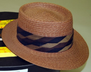 Cinq chapeaux exceptionnels vendus sur eBay