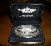 Top 5 des objets de collection Harley Davidson récemment vendus sur eBay