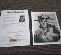 Collection Clint Eastwood : collectors rares de ses films Westerns !