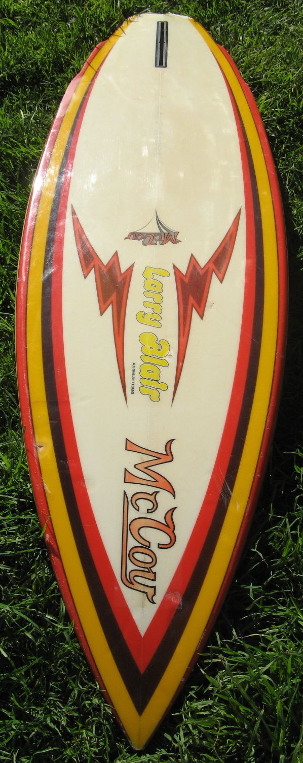 Surf: une sélection de 5 planches et objets vintage exceptionnels