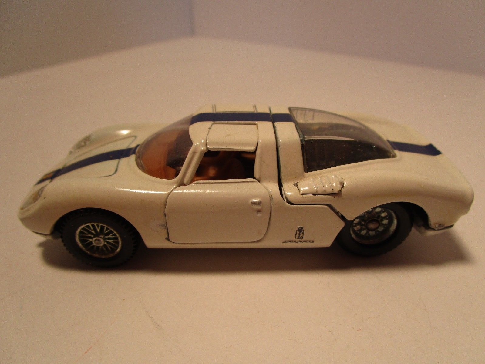 Les voitures miniatures vintages les plus chères de Politoys sur eBay ! 