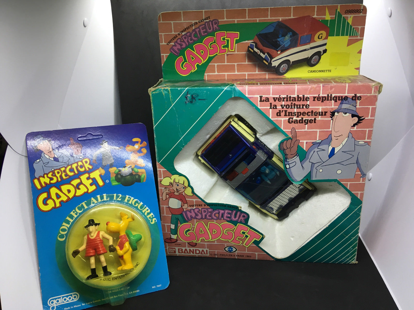 Figurine Pop Inspecteur Gadget #893 pas cher : Inspecteur Gadget vole