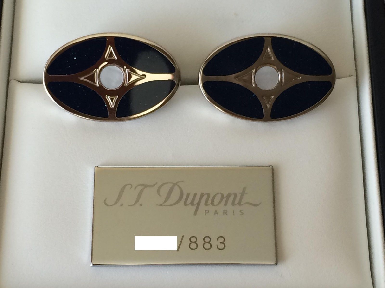 Boutons de manchettes ST Dupont : découvrez 5 modèles de luxe