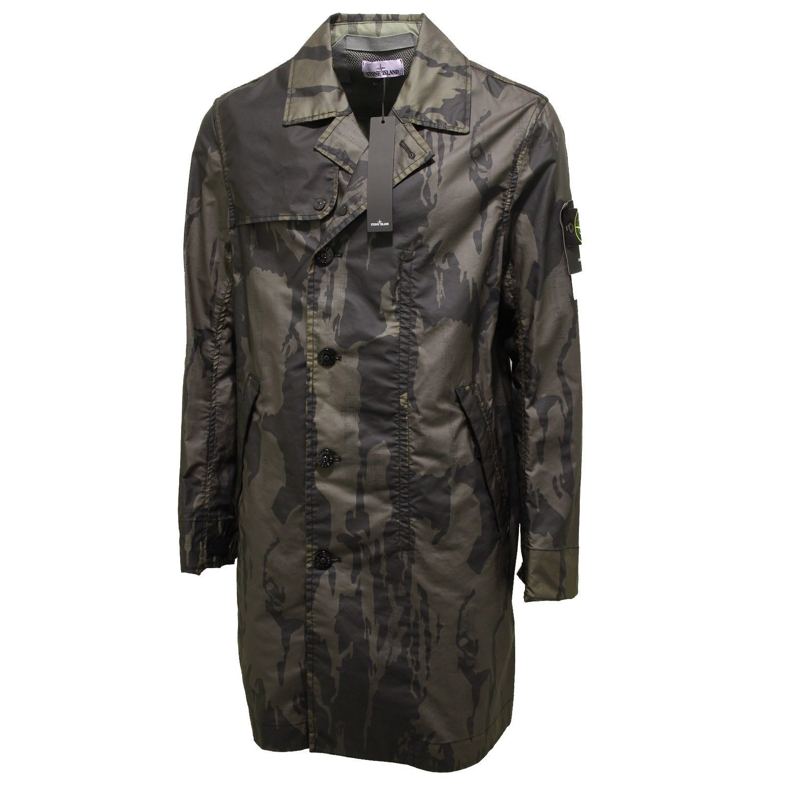 Vestes Camouflage : 5 modèles de luxe et uniques à découvrir !