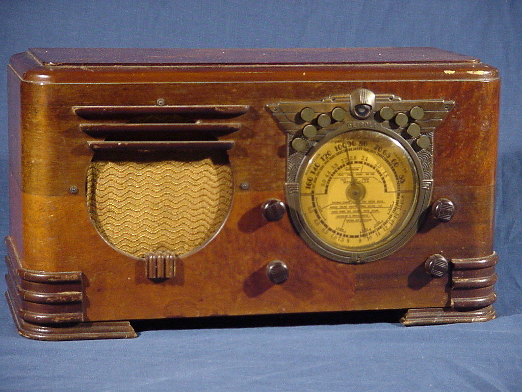 Radio Vintage : quelques objets de collection les plus chers récemment vendus sur eBay ! 