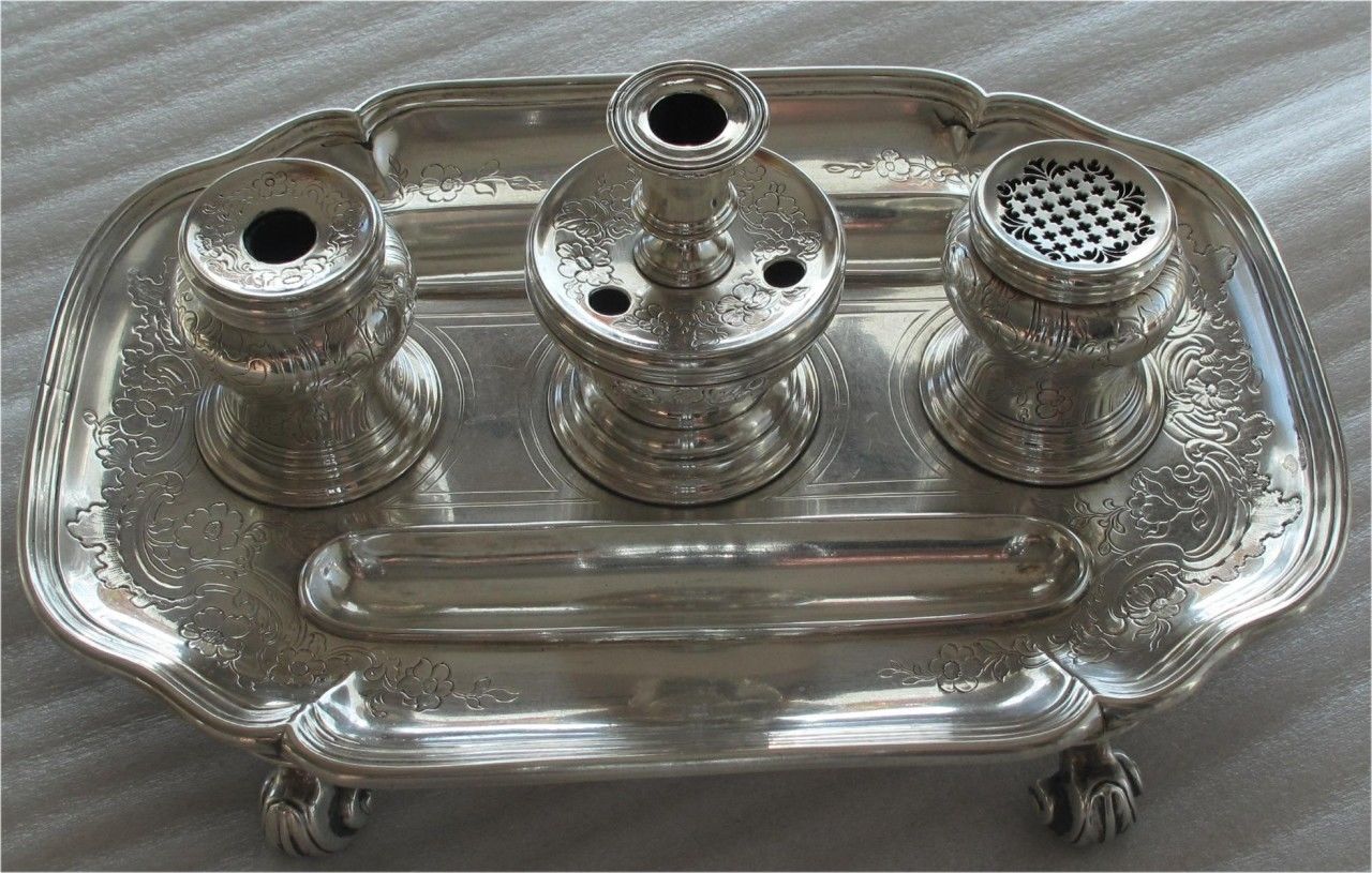 Encriers antiques : Un top 5 des pièces les plus chères sur eBay !