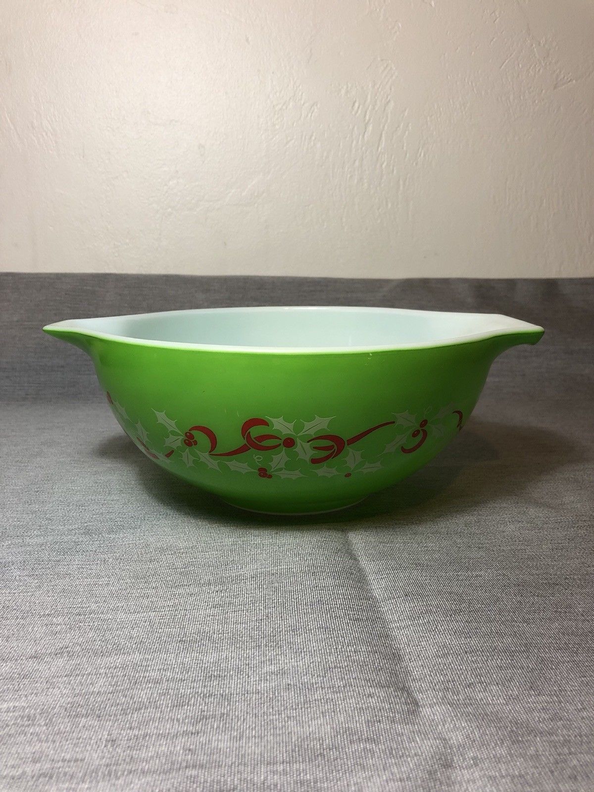 Les bols pyrex de collection les plus chers vendus sur eBay !