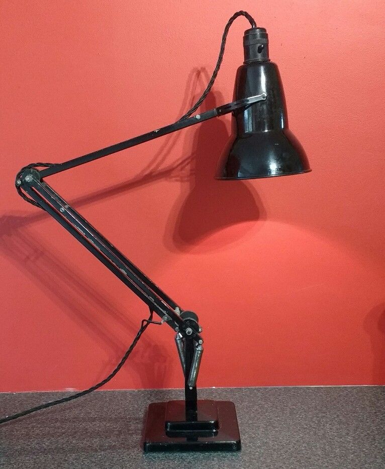 Lampes Anglepoises : une sélection de 5 modèles vintages les plus chers !