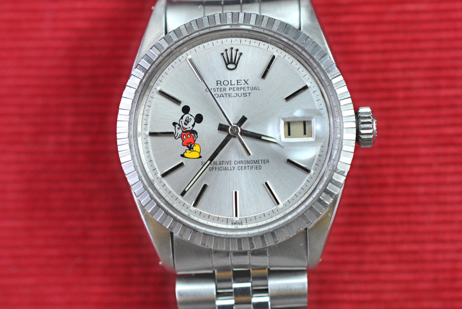 Montres Mickey Mouse : les modèles parmi les plus chers !