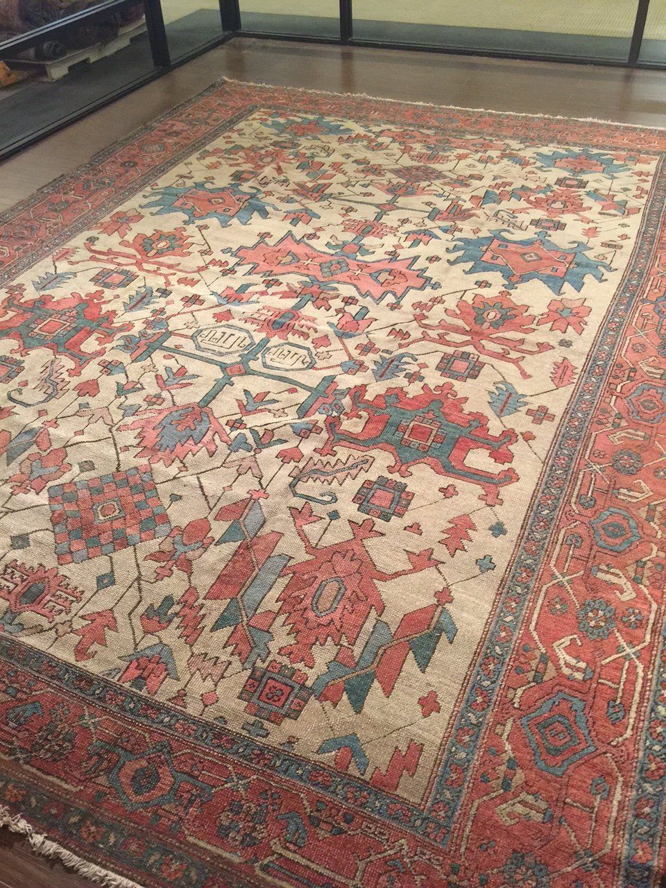 Les tapis Serapi à prix mirobolants vendus sur eBay !