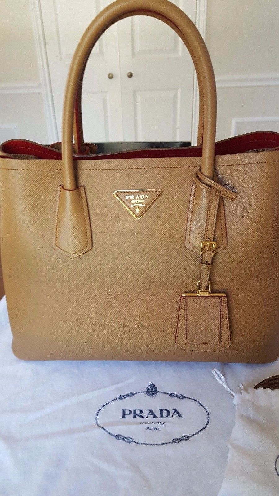 Prada : Top 5 des sacs les plus chers récemment vendus sur eBay à découvrir !