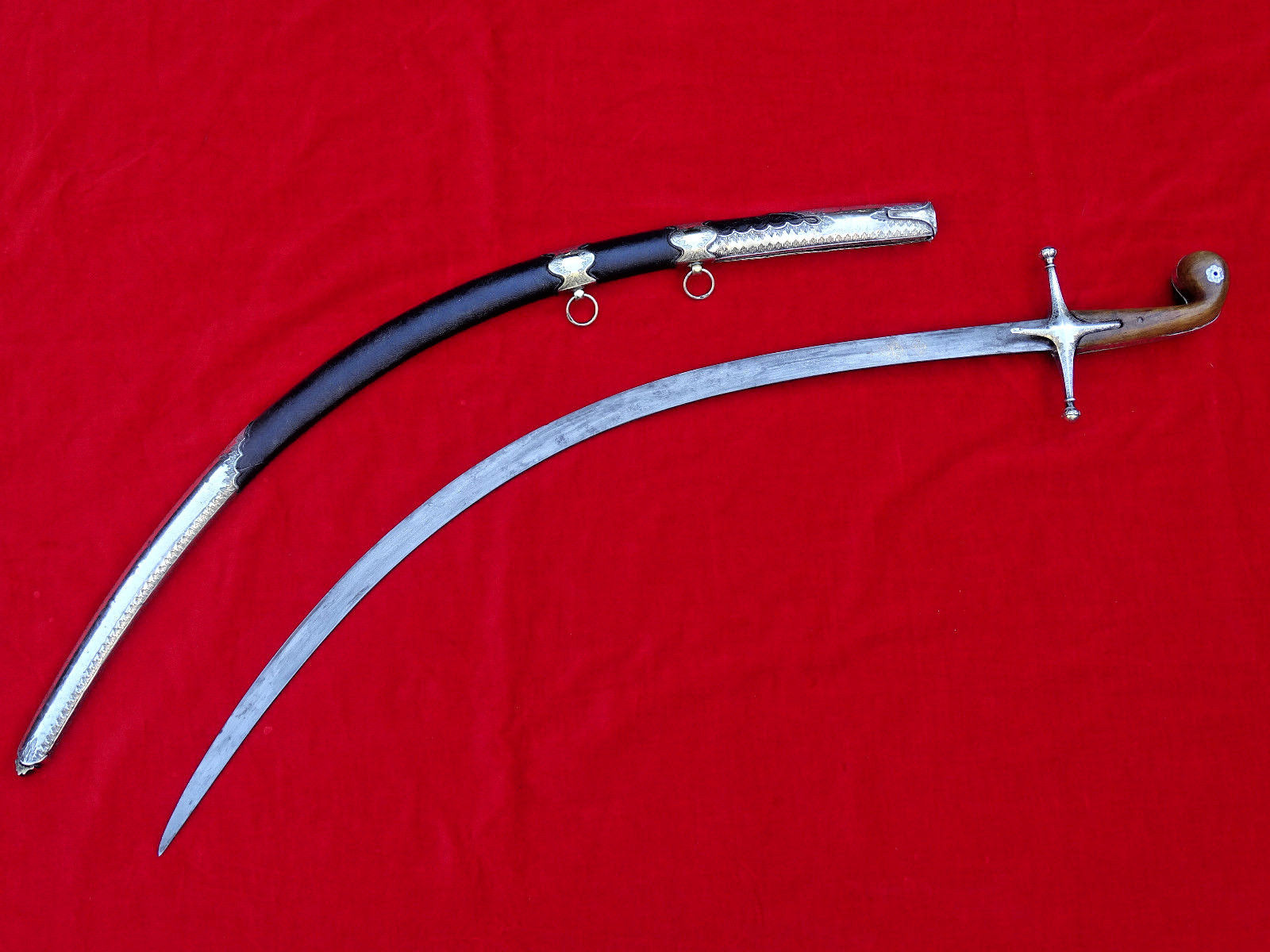 Sélection de sabres de collection exceptionnels