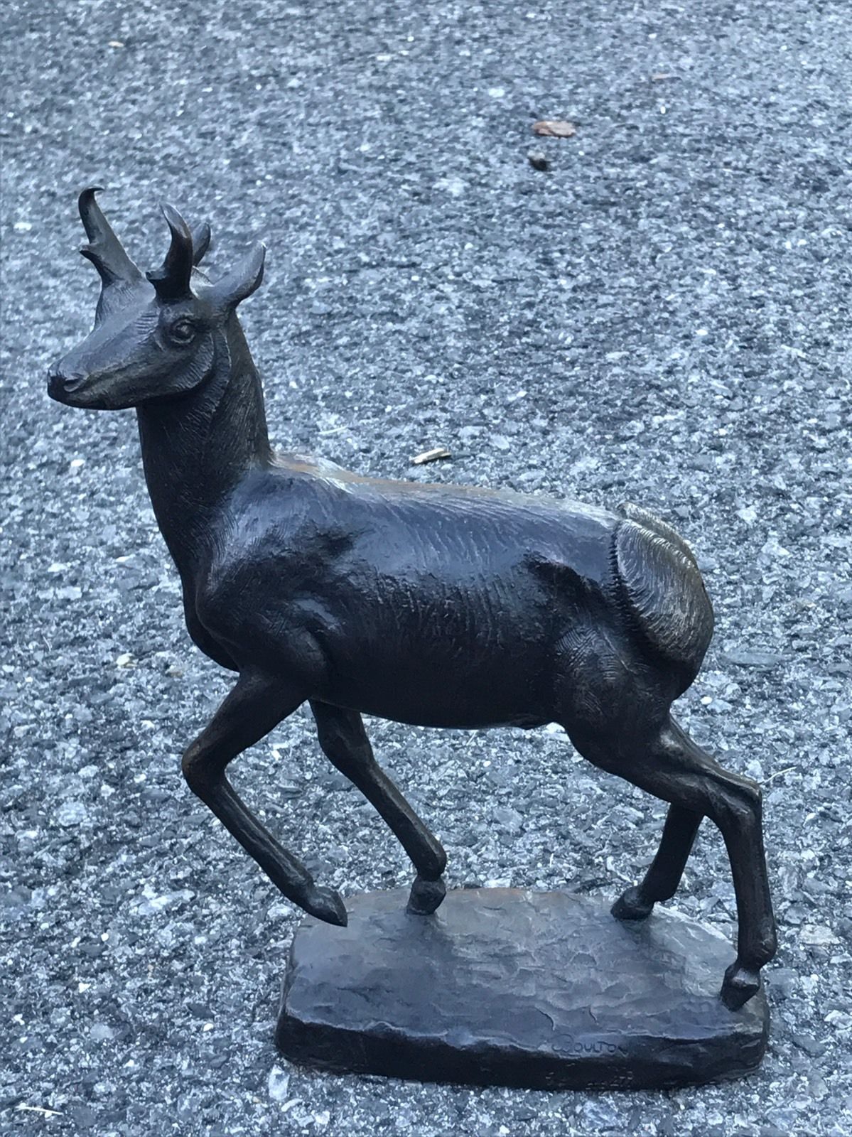 Les plus belles sculptures de gazelles vendues sur eBay ! 