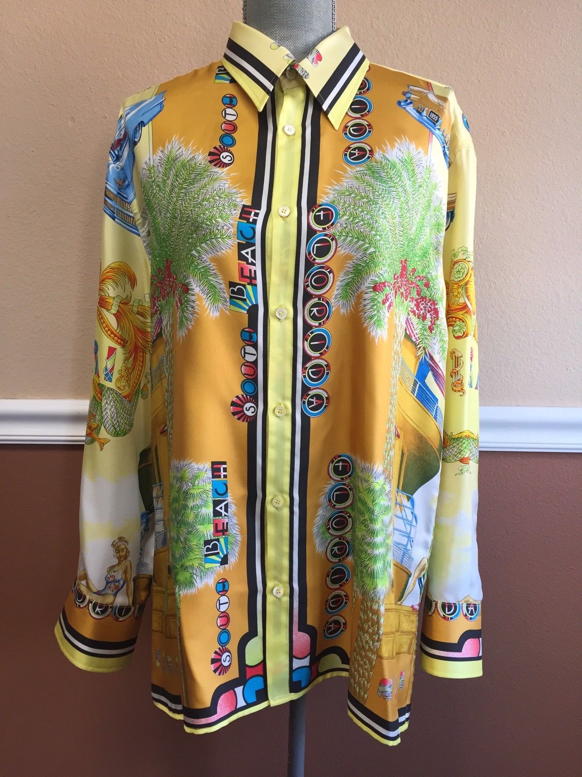 Versace : Un top 5 de chemises à prix extraordinaires ! 