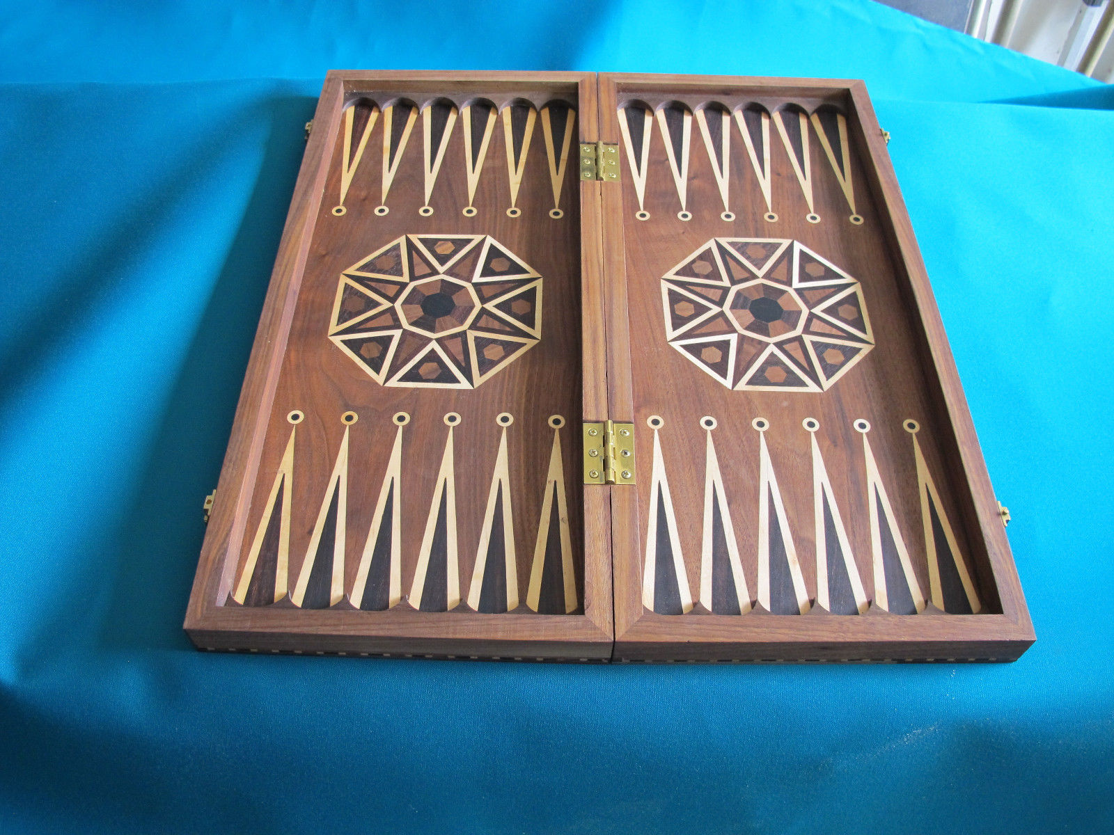 Backgammon : Top 5 des pièces les plus chères à collectionner !