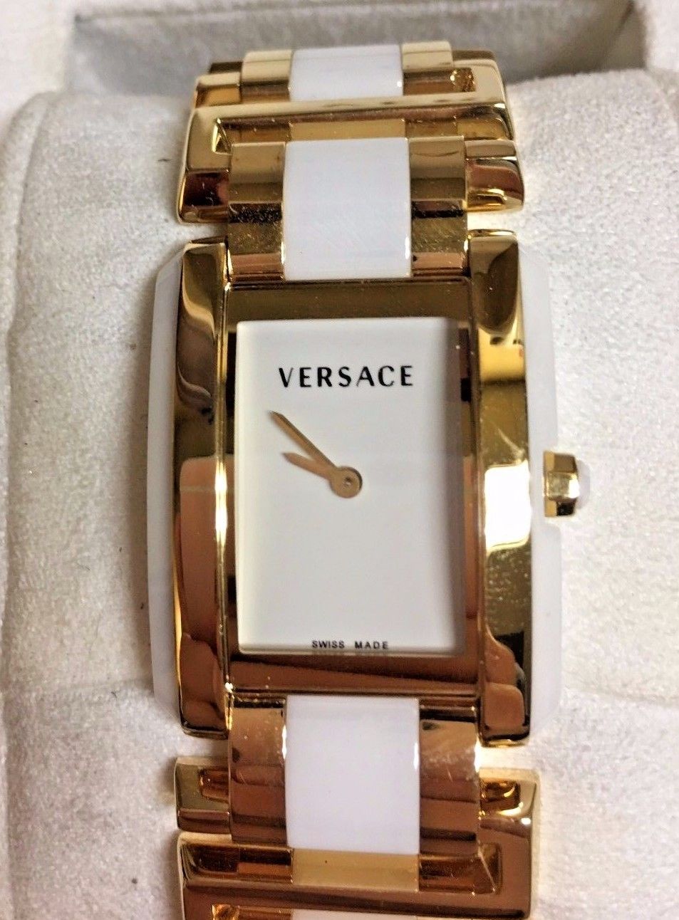 Montres Versace : 5 magnifiques modèles vendues sur eBay !  