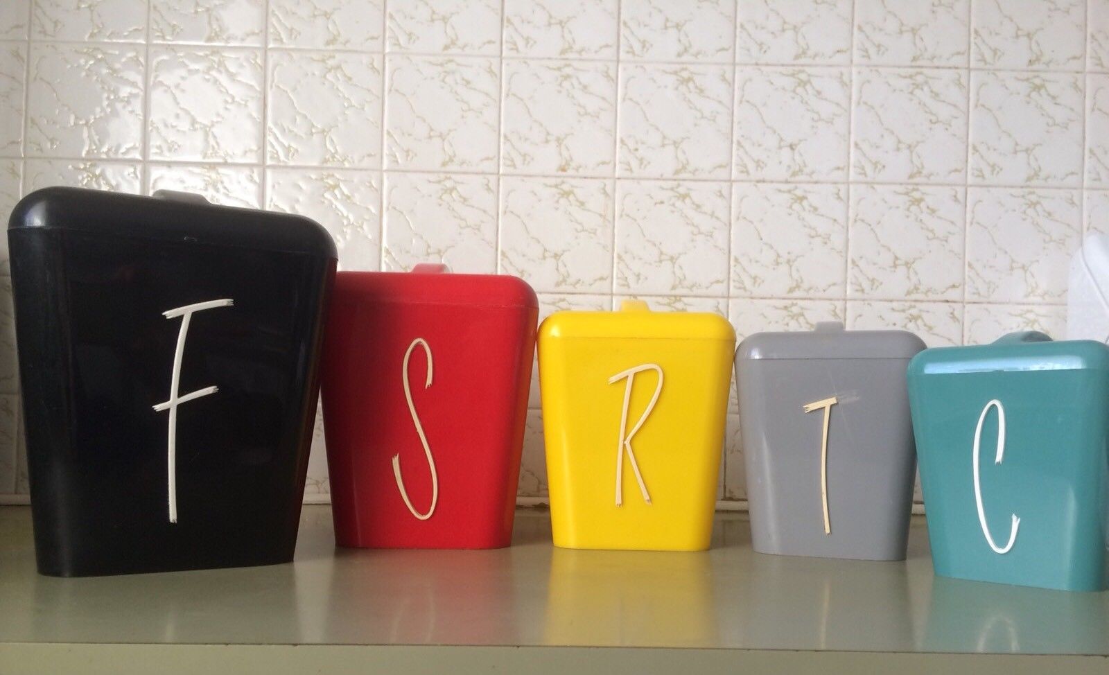 Boites et pots de cuisine : Un top 5 des sets les plus convoités !