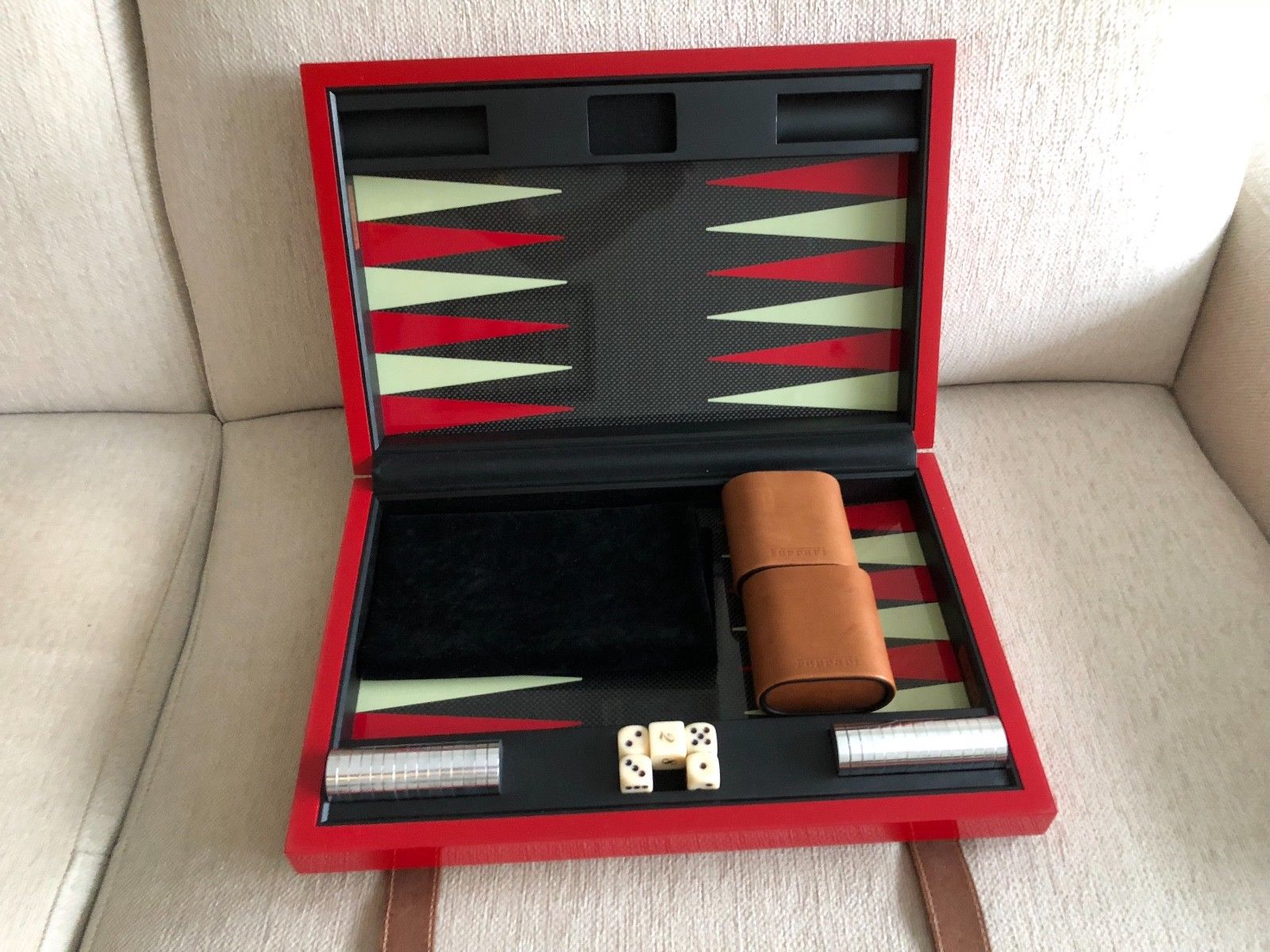 Backgammon : Top 5 des pièces les plus chères à collectionner !