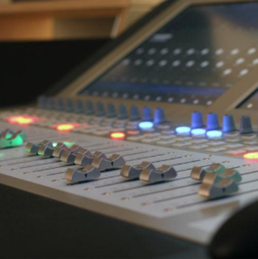 Mackie - Une sélection de 5 ventes exceptionnelles