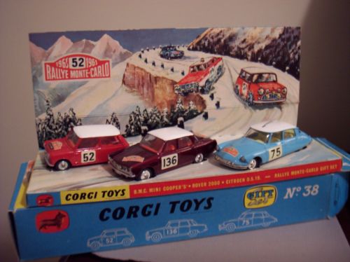 Corgi - 5 modèles parmi les plus rares.