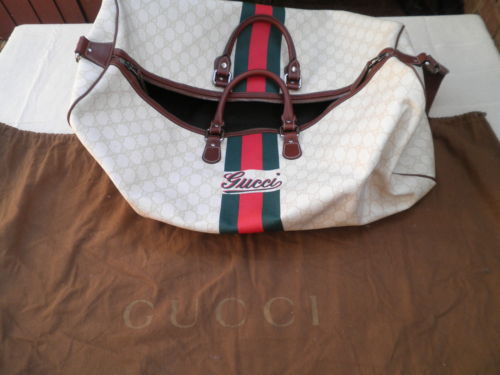 Gucci : quelques articles de collection vendus sur eBay