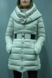 Pinko : quelques vêtements de collection vendus sur eBay